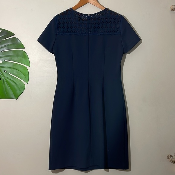 Brooks Brothers Short Sleeve Eyelet Dress in Navy Blue Sz. Medium - Picture 5 of 10
